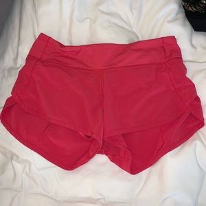 Lululemon Speed shorts 2.5!